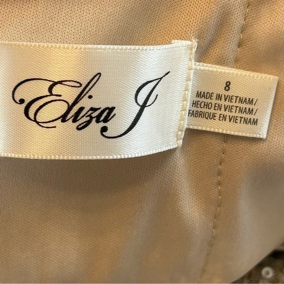 Eliza J Silver Sequined Dress - Picture 13 of 15